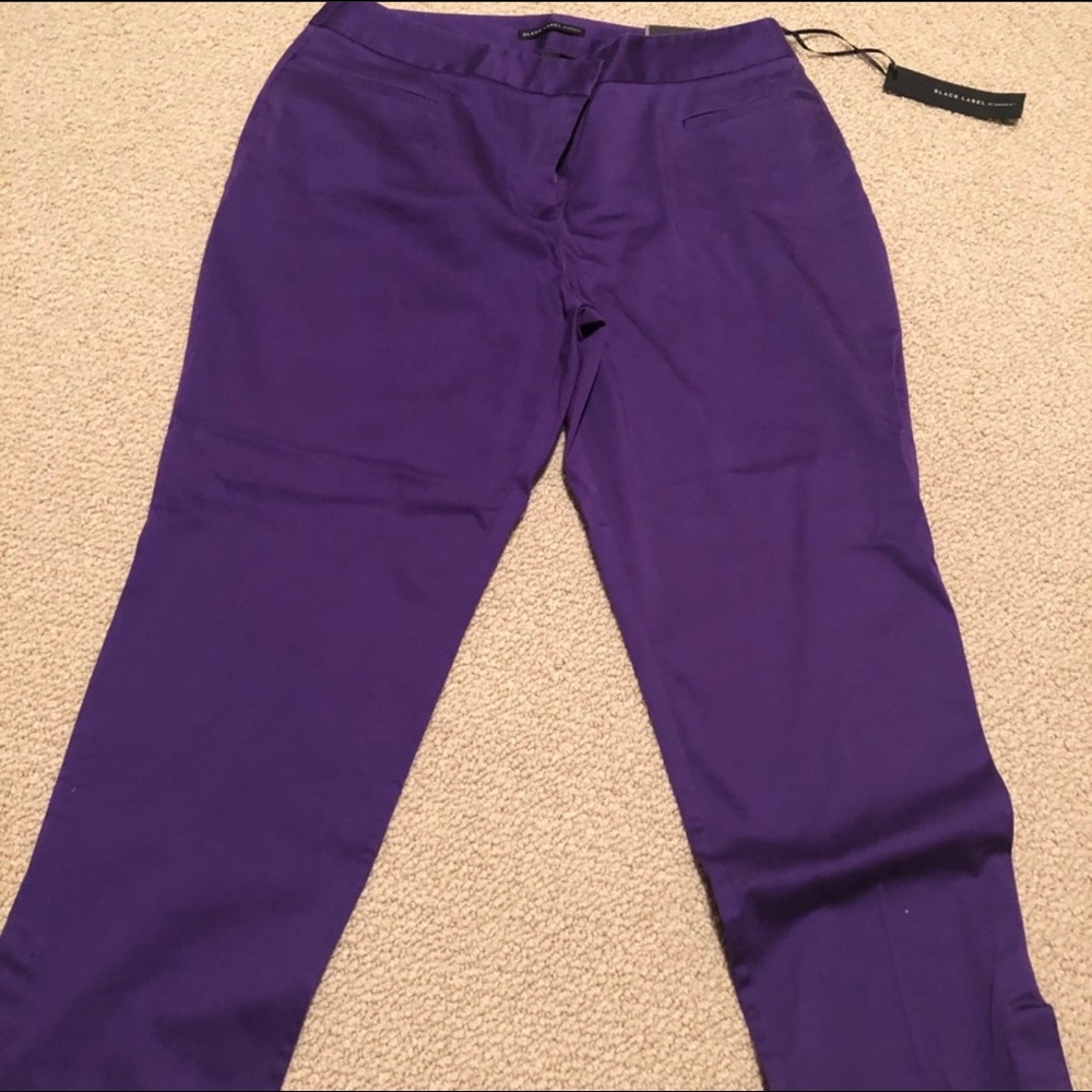 Chico’s Black Label NWT 2.5